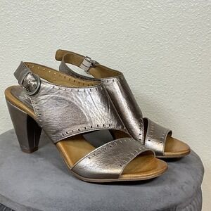 Miz Mooz Leather Wide Width Cutout Sandals Current Scarlet‎ 41